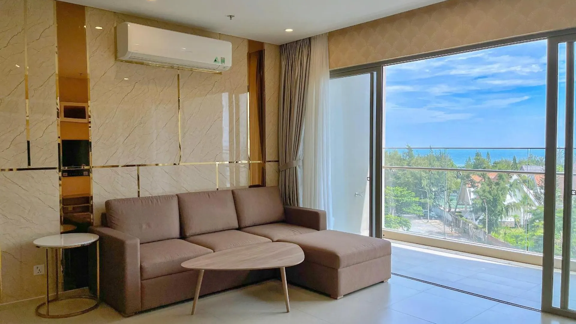 The Song Condotel - Sao Homestay Vung Tau 0*,